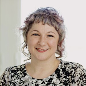 SarahMcCarthy's avatar