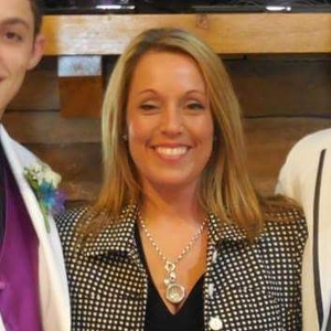 LeisaBurkhart's avatar