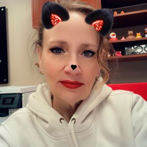 YvonneWoytovich's avatar