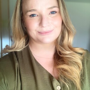 RebeccaHorne-f2's avatar