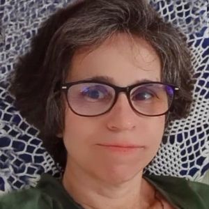 PatriciaSouza-9's avatar