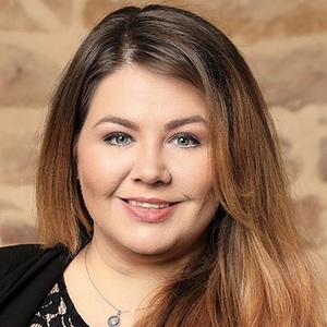 JuliaVogel's avatar