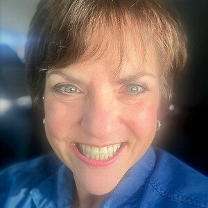 AmySolis's avatar